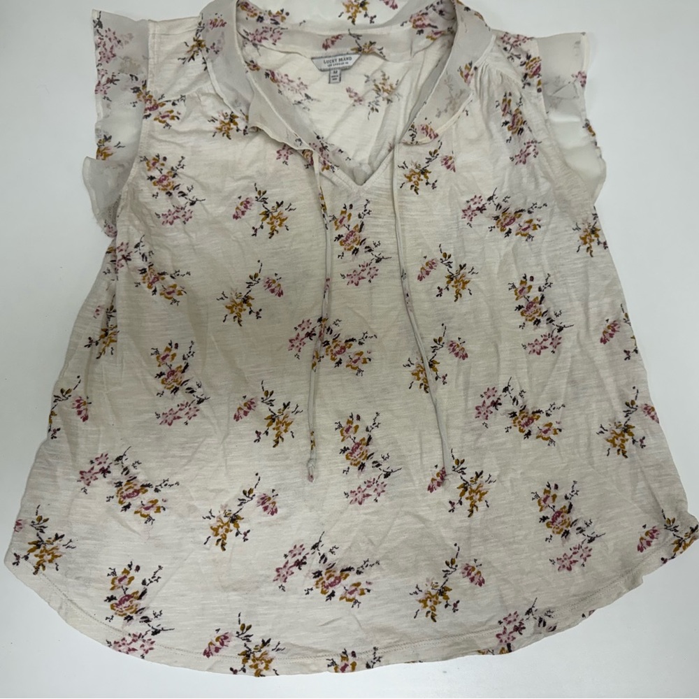 Lucky Brand beautiful shirt